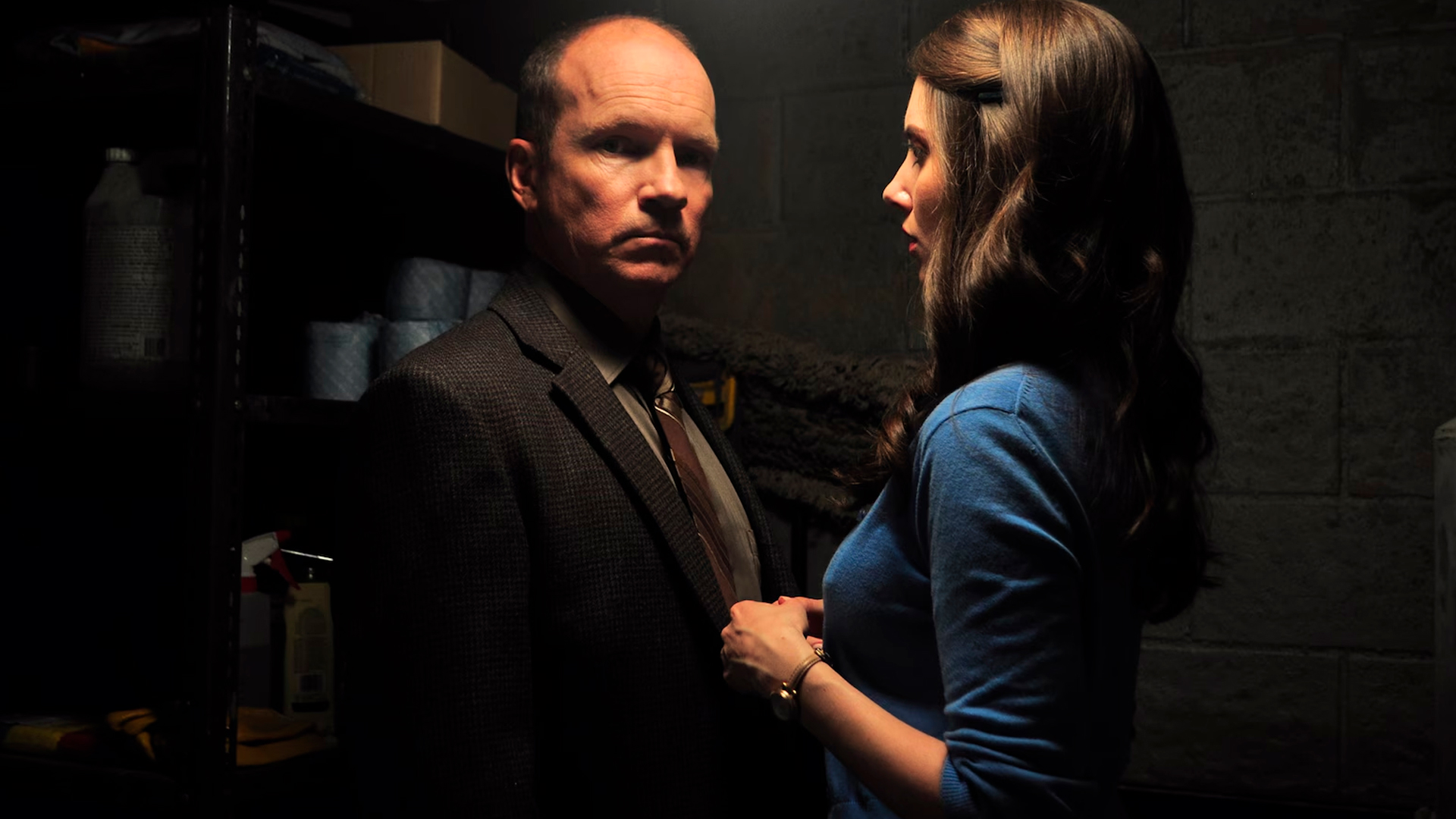 Más extraño que el amor